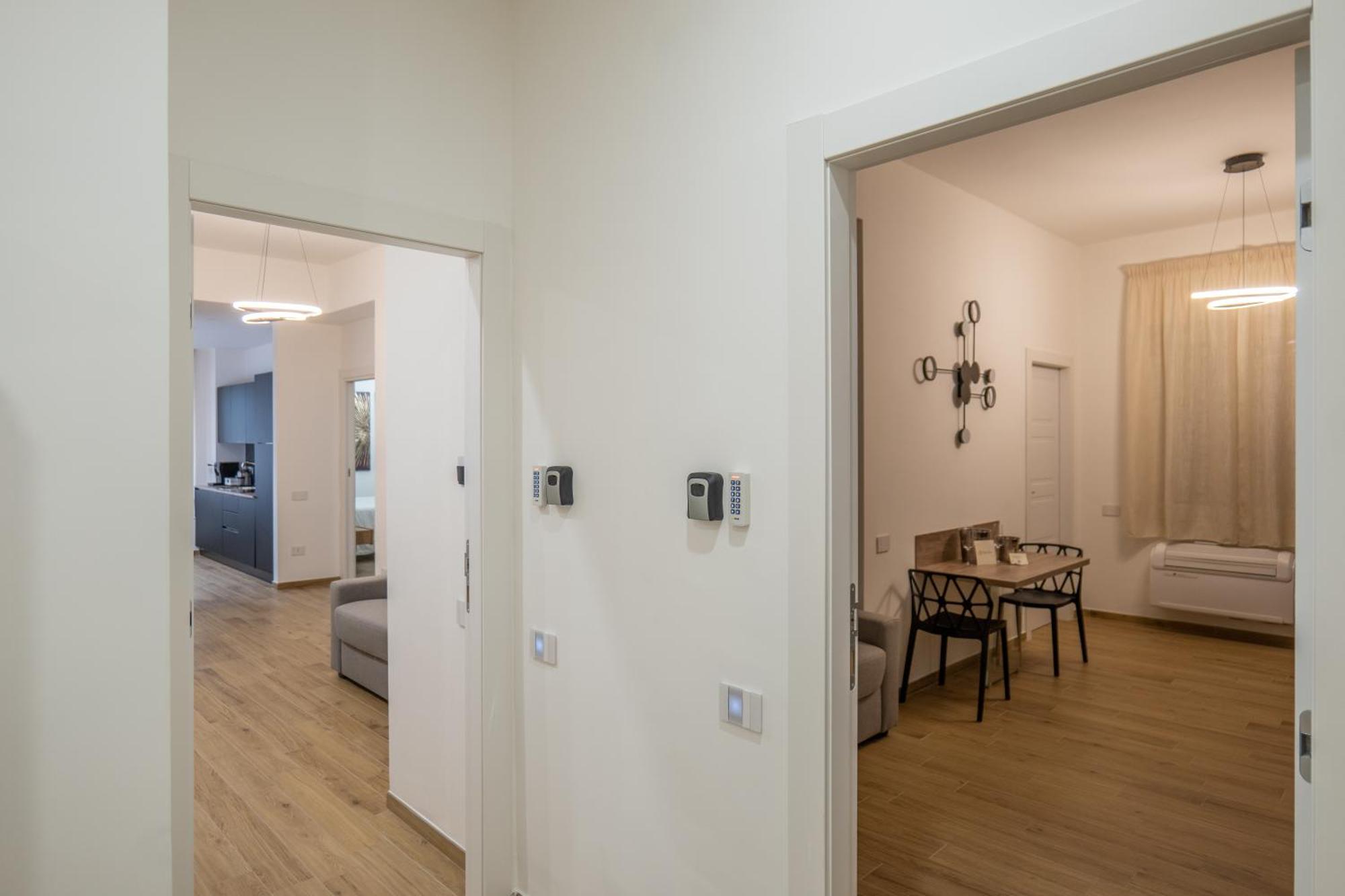 Three Moons Boutique House/Calypso Apartment Salerno Bagian luar foto