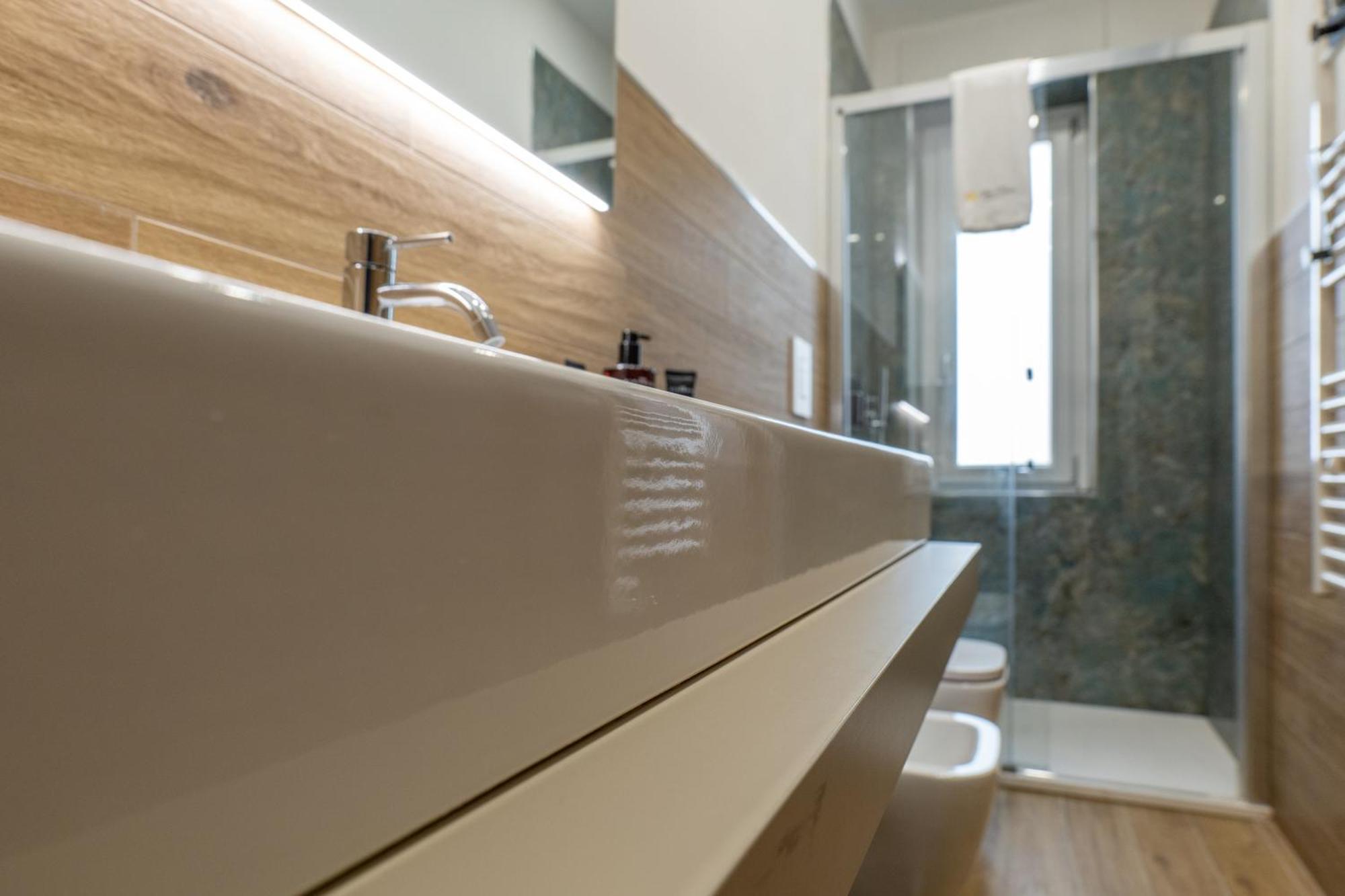 Three Moons Boutique House/Calypso Apartment Salerno Bagian luar foto