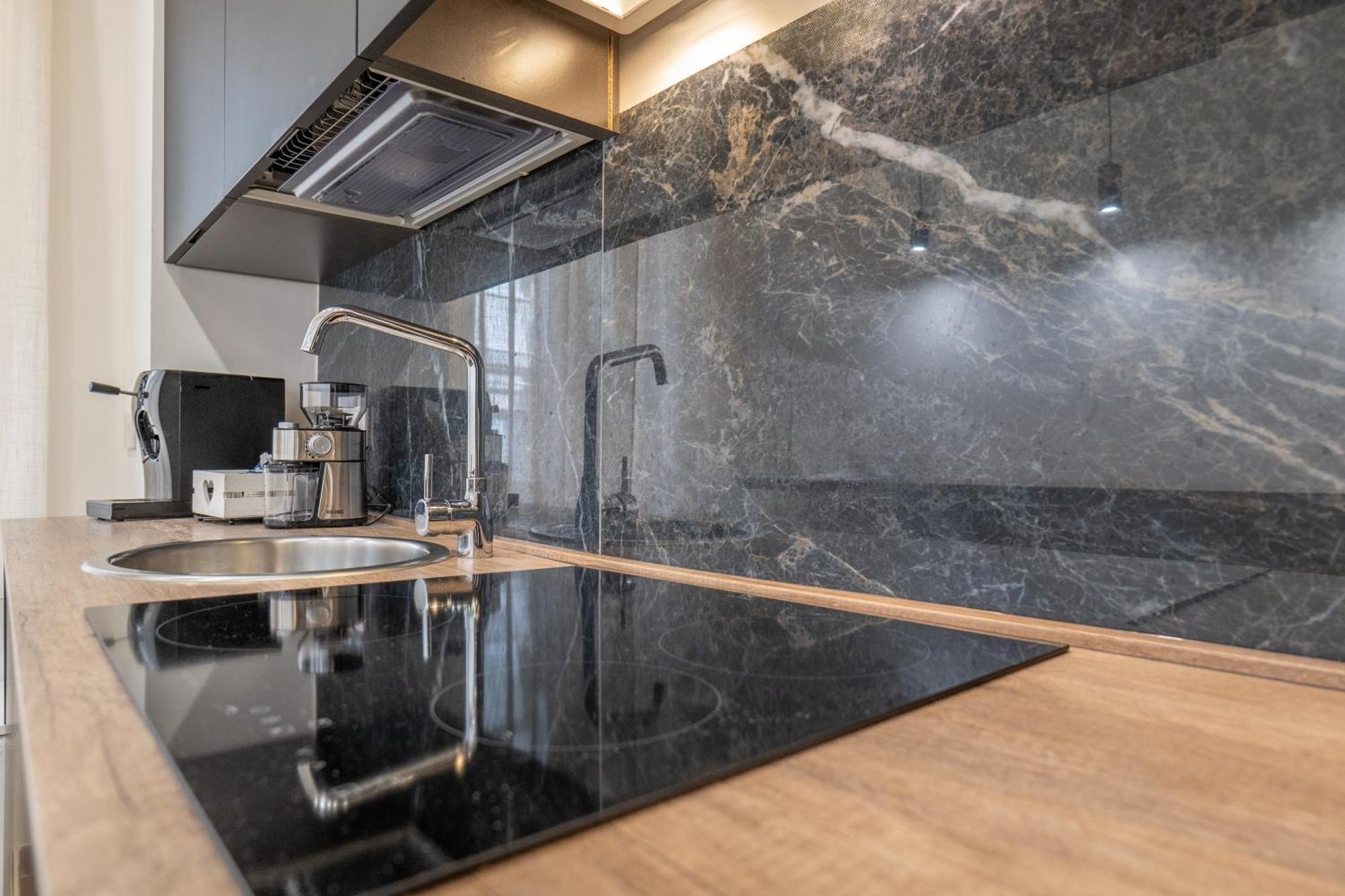 Three Moons Boutique House/Calypso Apartment Salerno Bagian luar foto