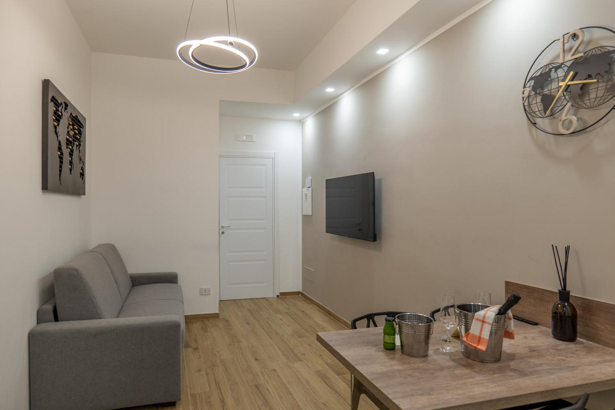 Three Moons Boutique House/Calypso Apartment Salerno Bagian luar foto