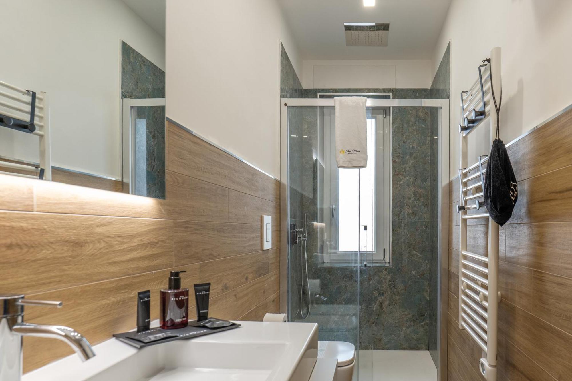 Three Moons Boutique House/Calypso Apartment Salerno Bagian luar foto